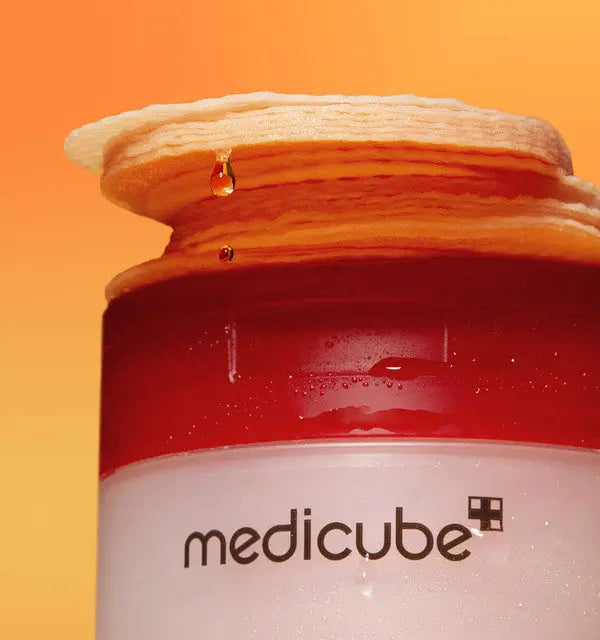 medicube Red Succinic Acid Peeling Pad 155g/70pads medicube